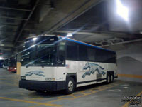 Greyhound Lines 1016 (1997 MCI 102D3 -  - 47 passengers - 48-state service pool 263)