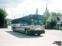 Greyhound Canada 986 (1995 MCI 102DL3)