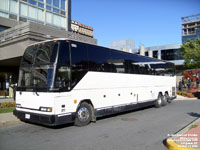 Greyhound Canada Quicklink 1255 - ex-Hotard Coaches H-128 (1999 Prevost H3-45)