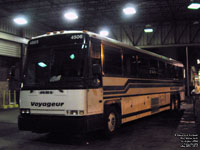 Voyageur Colonial 4506 (1997 MCI 102DL3)