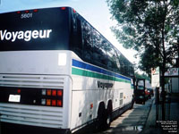 Voyageur Colonial 5601 (1998 Prevost H3-45)
