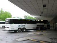Leduc Bus Lines 3929 or 3930 - 2000-01 Prevost LeMirage XL-II