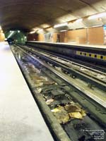 STM - Metro de Montreal - Cte-Vertu station - Orange Line