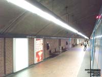 STM - Metro de Montreal - Lucien L'Allier station - Orange Line
