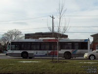 La Quebecoise 0909 - 2009 Nova Bus LFS Suburban