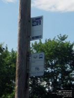 Panneau d'arrt d'autobus CRT Lanaudire - MRC de Montcalm taxibus stop sign