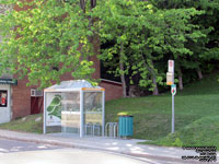 Panneau d'arrt d'autobus PLU Mobile bus stop sign
