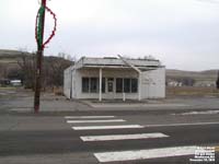 Dead gas station, Washtucna,WA