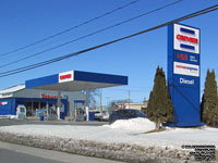 Crevier gas station in Acton Vale,QC