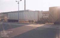 Amtrak (National Railroad Passenger Corporation) Roadrailer trailer - AMTZ 462211