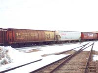 Canadian Wheat Board - CPWX 605439 and Canadian Pacific (Soo Line) - SOO 115243