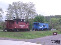 Pennsylvania Railroad -  PRR 77813 & Conrail - CR 21024