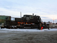 Quebec-Gatineau Railway - QGRY 402876
