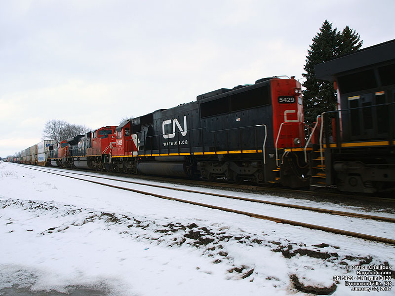 Atlas N Scale SD60 Diesel Locomotive – Canadian National / Oakway – You Pick The Road Number