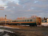 VIA 3300 (3300-serie LRC coach: 72 seats)