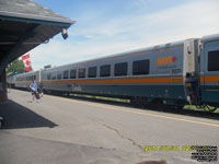 VIA 3317 (3300-serie LRC coach: 72 seats)