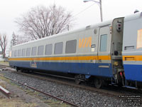VIA 3329 (3300-serie LRC coach: 72 seats)
