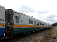 VIA 3330 (3300-serie LRC coach: 72 seats)