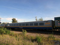 VIA 3334 (3300-serie LRC coach: 72 seats)