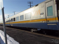 VIA 3361 (3300-serie LRC coach: 72 seats)