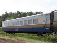 VIA 3369 (3300-serie LRC coach: 72 seats)