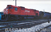 CP 4561 and NS (SOU) 3251 - SD40-2