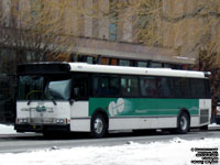 GO Transit bus 2027 - 2004 Orion V05.501