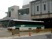 GO Transit bus 2286 - 2005 MCI D4500