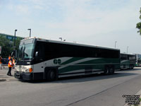 GO Transit bus 2464 - 2011 MCI D4500CT