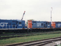 GTW 4432 - GP9