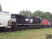 NS 8793 - D8-40C / C40-8 (on CN)