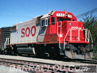 Soo Line 790 - GP38-2 (Re# SOO 4400)
