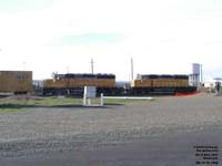 UP 3709 & 3183 - SD40-2