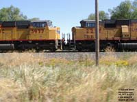 UP 3977 & 2273 - SD70M