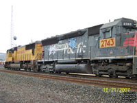 UP 4407 - SD70M and UP 2743 - SD40M-2 (ex-SP 8667)