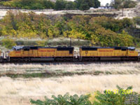 UP 4485 - SD70M and UP 4476 - SD70M