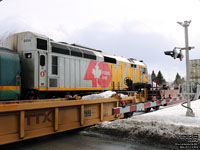 Via Rail 6454 (F40PH-2) - Rebuilt