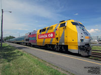 Via Rail 906 (P42DC / Genesis) - Canada 150