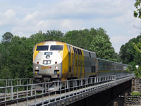 Via Rail 909 (P42DC / Genesis)