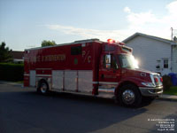602 - Marieville,QC - 2002 International 4400 / Lafleur heavy rescue