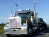 Unid. Freightliner truck