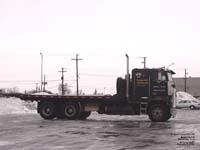 Freightliner COE truck
