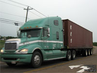 Midland truck pulls UES International container UESU 475529(8)